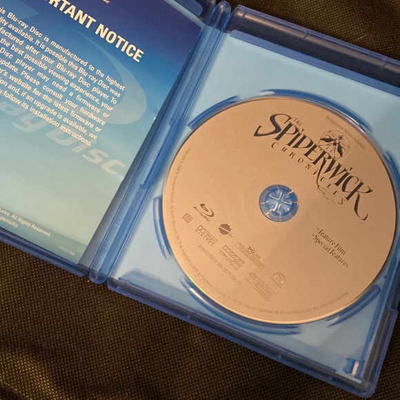 The Spiderwick Chronicles [Blu-ray] by Paramount- used - Picture 3 of 3